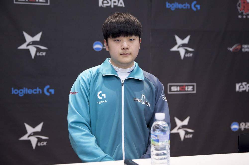 包含加拿大队不断突破!,TheShy连续二十场比赛得分超过表现优异观众掌声雷动的词条 包含加拿大队不断突破!,TheShy连续二十场比赛得分超过表现优异观众掌声雷动的词条